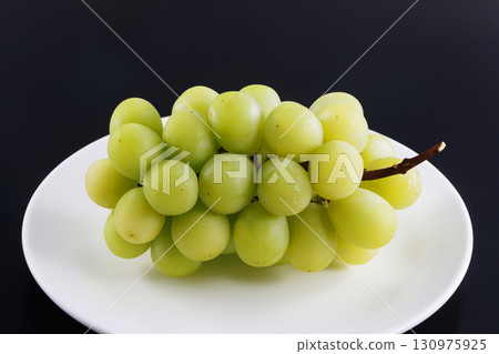 Fresh shine muscat Fresh shine muscat 130975925