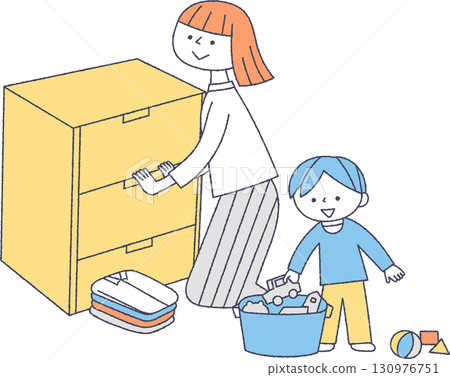 家長和孩子整理房間 130976751