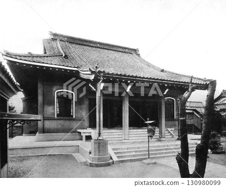 Prewar architecture, modern architecture, temple main hall Prewar architecture, modern architecture, temple main hall 130980099