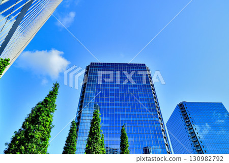 Blue Front Shibaura, a large-scale mixed-use development in Minato Ward, Tokyo 130982792