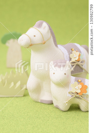 Cute horse parent and child (image of the Year of the Horse, Zodiac sign) 130982799