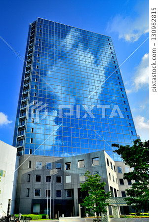 Blue Front Shibaura, a large-scale mixed-use development in Minato Ward, Tokyo 130982815
