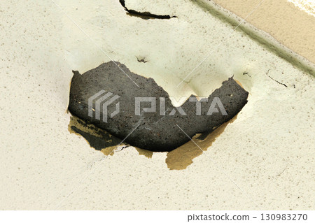 Deterioration of outer wall 130983270