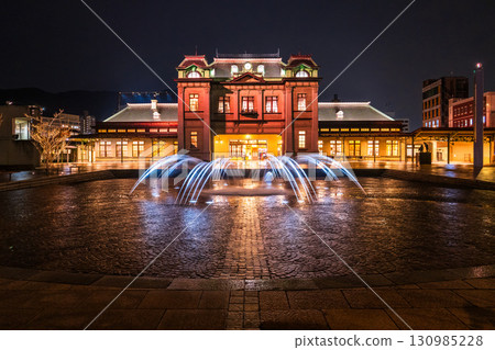 Moji Station, Fukuoka Prefecture - Night view on a rainy day 130985228