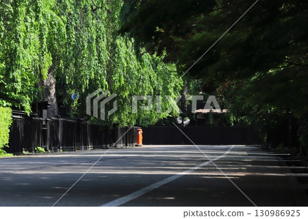 Akita, Senboku, Scenery with a Round Postbox (Kakunodate Important Preservation District) 130986925