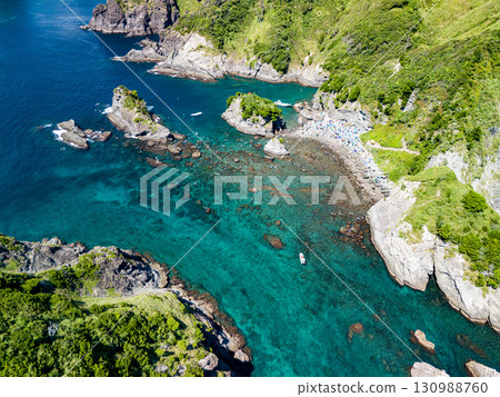 Aerial photography is being carried out to survey Hirizo Beach and the surrounding islands and sea areas. The drone was flown with permission from the local fishing association. 130988760