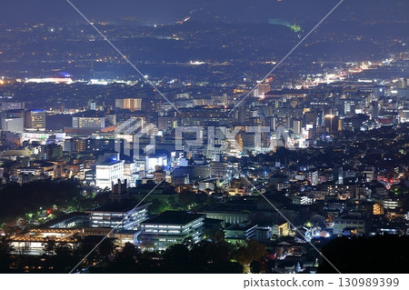 [奈良縣] 從若草山看奈良夜景 130989399