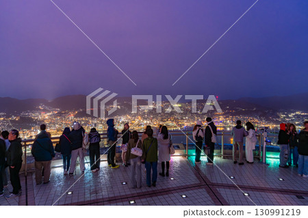 “長崎縣”夜景日本的稻佐山，三大夜景 130991219