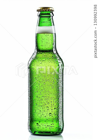 Refreshing green bottle with condensation, ideal for summer beverages or casual gatherings Refreshing green bottle with condensation, ideal for summer beverages or casual gatherings 130992398