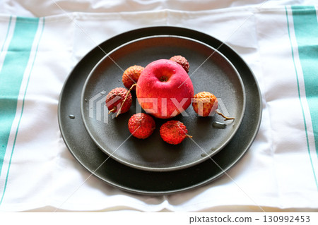 蘋果和荔枝 蘋果和荔枝 130992453