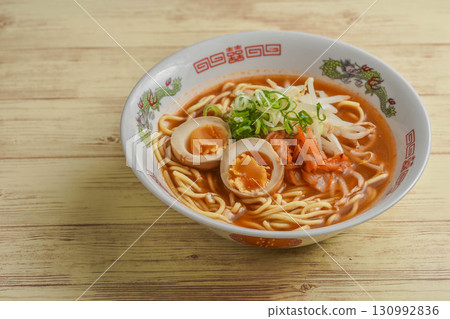 辣味拉麵 辣味拉麵 130992836