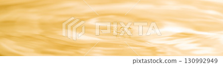 水面上美麗的漣漪 130992949