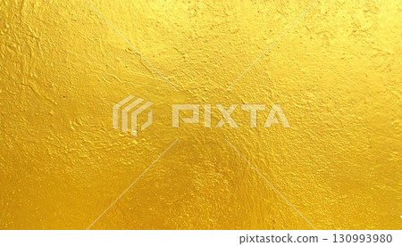 AI圖像：金色金屬板背景材料 130993980