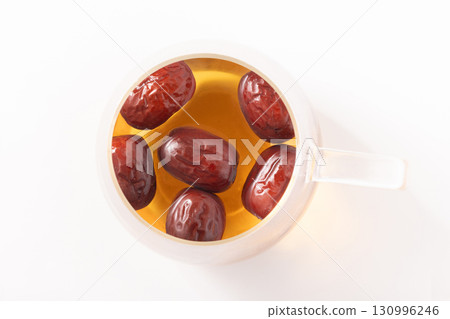 Jujube tea 130996246