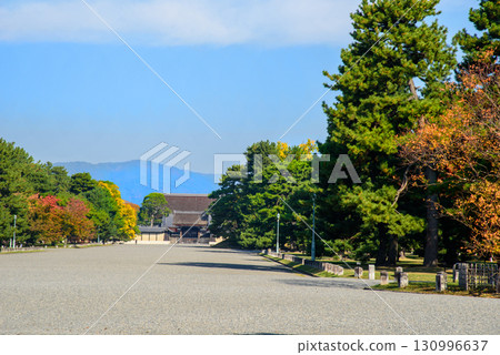 Autumn at the Kyoto Imperial Palace Kenreimon Gate 130996637