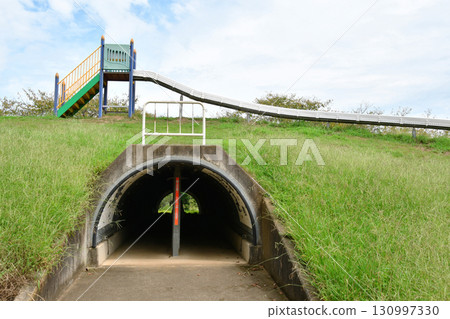 Long slide in the park_06 130997330