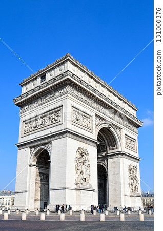 A beautiful view of the Arc de Triomphe in Paris 131000376