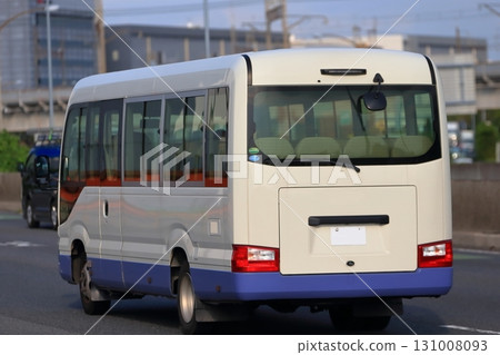 Mini bus 131008093