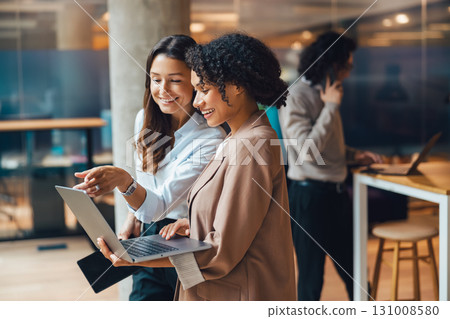 Collaboration and Teamwork in the Modern Office Environment are essential for success and growth Collaboration and Teamwork in the Modern Office Environment are essential for success and growth 131008580