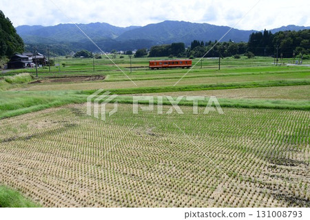 Akechi Railway, a local line in Gifu Prefecture 131008793