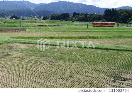 Akechi Railway, a local line in Gifu Prefecture Akechi Railway, a local line in Gifu Prefecture 131008794