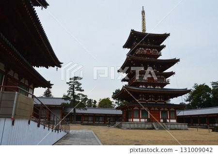 "West Tower" of Yakushiji (Nishinokyo Town, Nara City, Nara Prefecture) 131009042