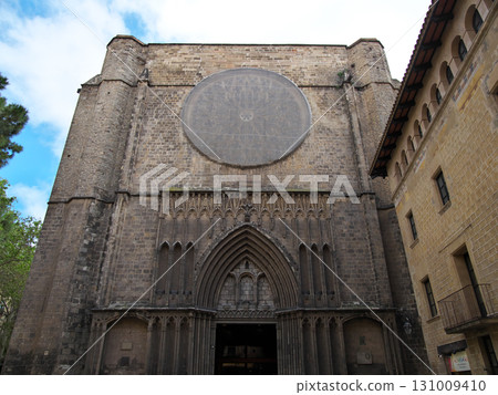Santa Maria del Pi Church, Barcelona, Spain, on a sunny day in May 131009410
