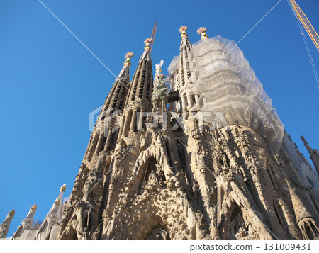 Spain, Barcelona, Sagrada Familia, Nativity Facade, early morning in May Spain, Barcelona, Sagrada Familia, Nativity Facade, early morning in May 131009431
