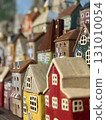 Colorful house 131010054
