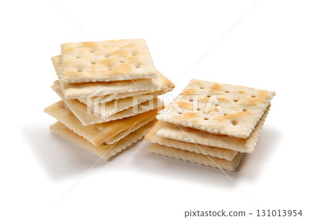 Square crackers 131013954