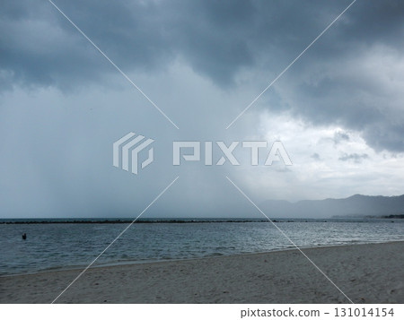 Black clouds and a sudden downpour over the ocean in Ko Samui Black clouds and a sudden downpour over the ocean in Ko Samui 131014154