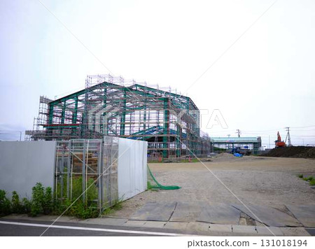 factory construction 131018194