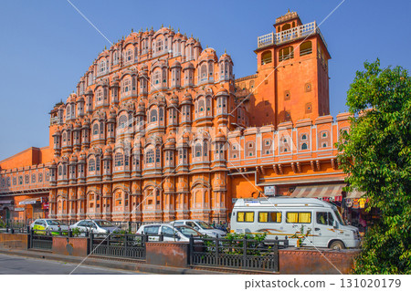 Hower·Mahal 131020179