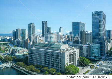 View of Midosuji, Yodoyabashi, and Nakanoshima from Dojimahama Tower in Osaka (photographed in September 2025) 131020573