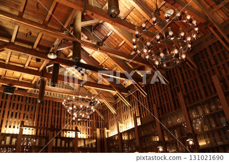 The fantastic lights of Kitaichi Hall in Otaru 131021690