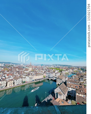 從上面俯瞰蘇黎世城市景觀 131021704