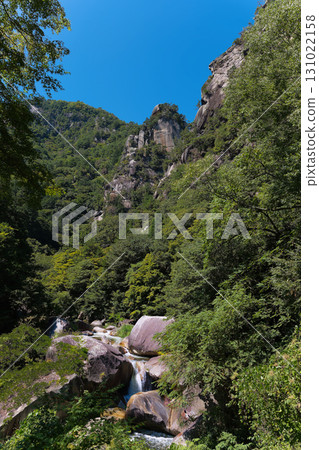 夏季的昇仙峽圓覺峰 131022158