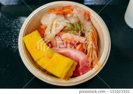 親手製作青森特色海鮮蓋飯 131023501