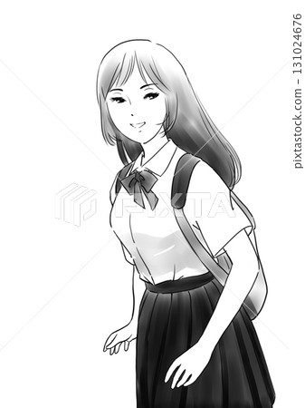 一個高中女生微笑著走來看著我 一個高中女生微笑著走來看著我 131024676
