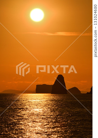 Evening view of Goto-nada, Kakuriki-nada, and Daikaku-nada 131024680