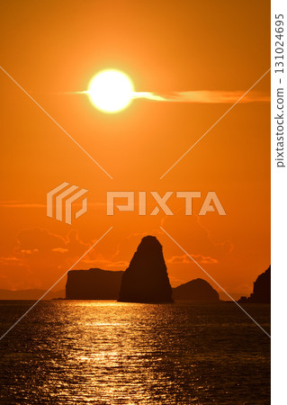 五島灘、角木灘和大角灘的夜景 五島灘、角木灘和大角灘的夜景 131024695