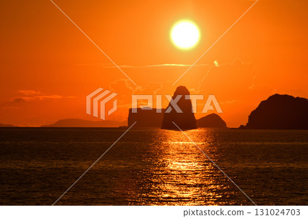 五島灘、角木灘和大角灘的夜景 五島灘、角木灘和大角灘的夜景 131024703