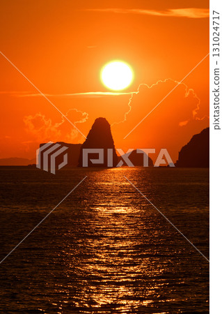 五島灘、角木灘和大角灘的夜景 五島灘、角木灘和大角灘的夜景 131024717