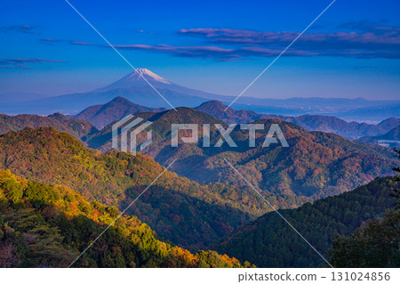 [靜岡]秋天從葛城看富士山 131024856