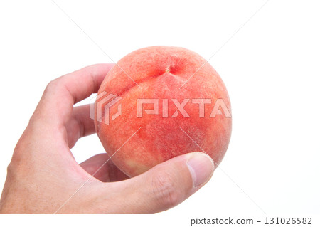 peach  131026582