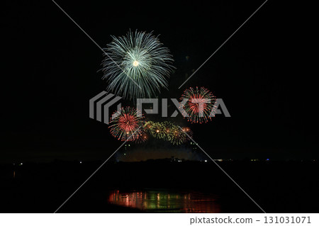 A feast of the four major fireworks makers <Tone River Fireworks Festival 2025> A feast of the four major fireworks makers <Tone River Fireworks Festival 2025> 131031071