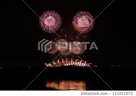 A feast of the four major fireworks makers <Tone River Fireworks Festival 2025> A feast of the four major fireworks makers <Tone River Fireworks Festival 2025> 131031072