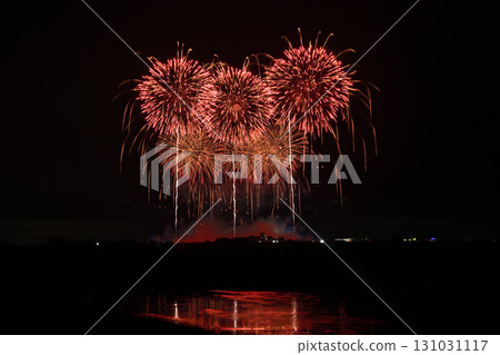 A feast of the four major fireworks makers <Tone River Fireworks Festival 2025> 131031117