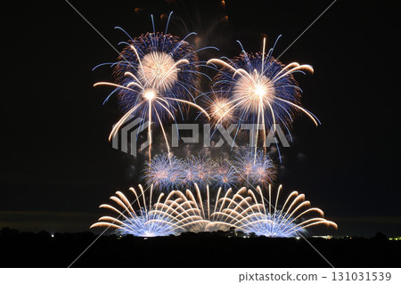 A feast of the four major fireworks makers <Tone River Fireworks Festival 2025> 131031539