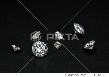 Diamonds on The Black Background 131032109